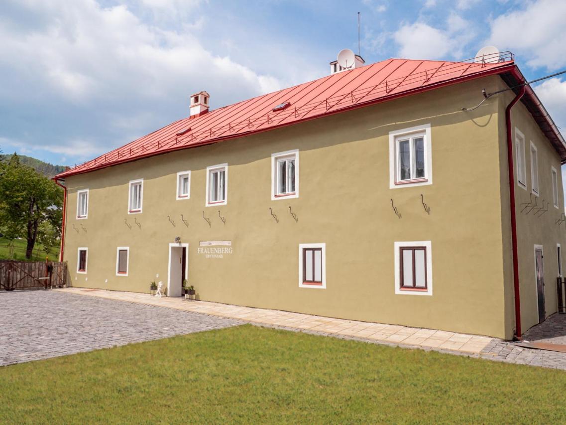 Frauenberg Apartment Banska Stiavnica Luaran gambar