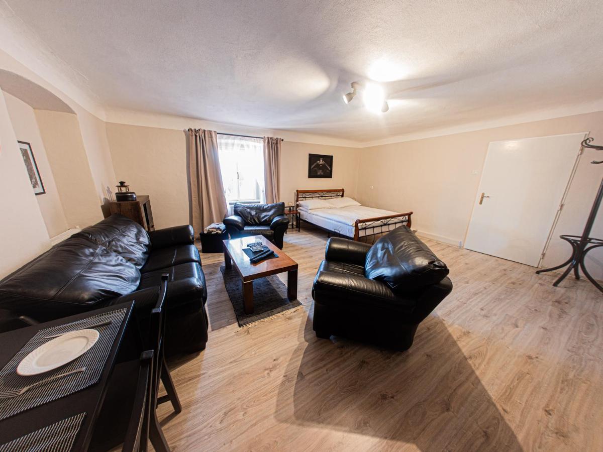 Frauenberg Apartment Banska Stiavnica Luaran gambar